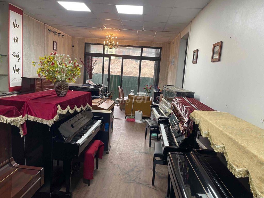 cho thuê T1 mặt phố siêu lớn đắt nhất hành tinh vừa thông xe mt 7,5m