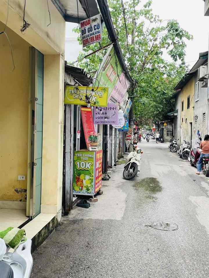 của hàng mặt ngõ rộng