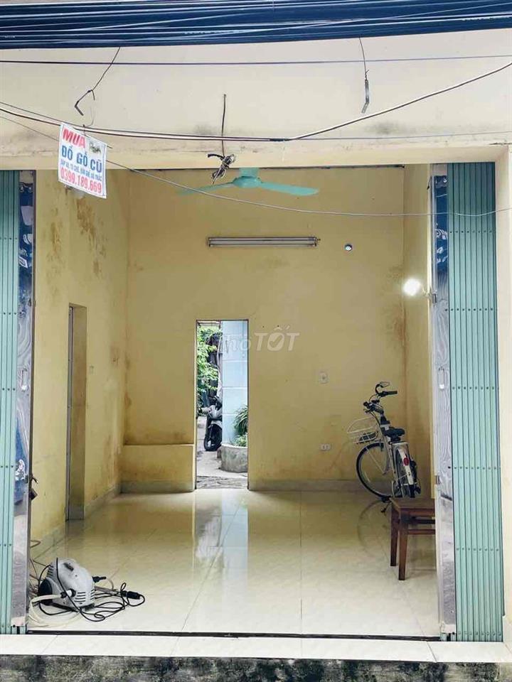 của hàng mặt ngõ rộng