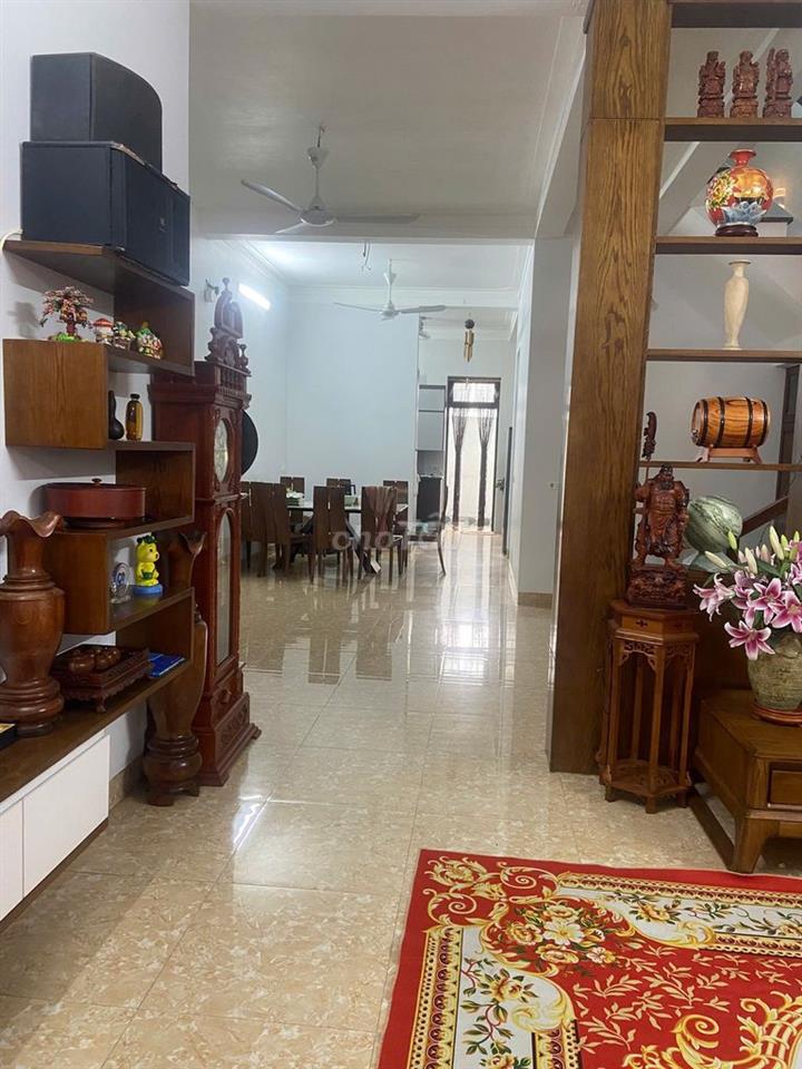 Nhà 2 tầng 3 thoáng ngõ ô tô tránh ở Kim Hoa Mê Linh Hà Nội.