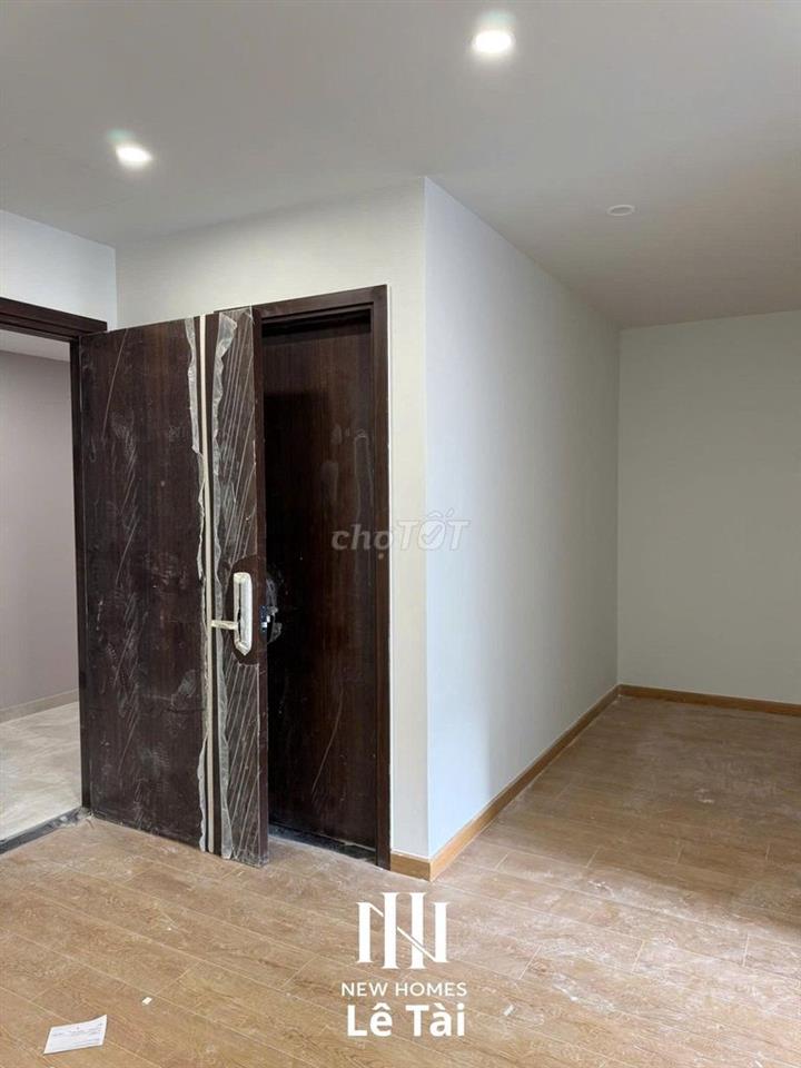 Bán trong ngày căn 1n1+ 43 giá 2,7 tỷ tòa Sola Park 