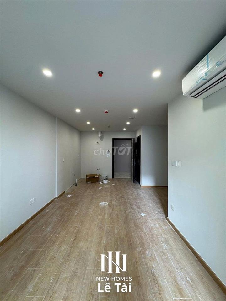 Bán trong ngày căn 1n1+ 43 giá 2,7 tỷ tòa Sola Park 