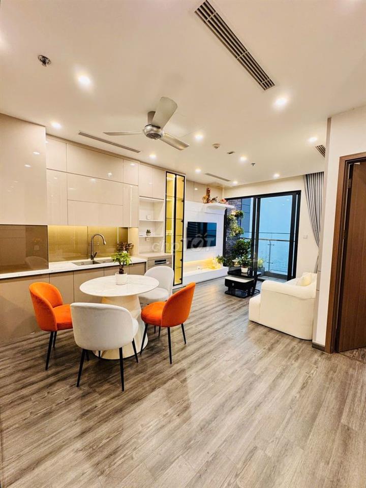 *** căn 62m giá 4,050 tỷ- 2n2wc - Vinhomes Smart City Tây Mỗ