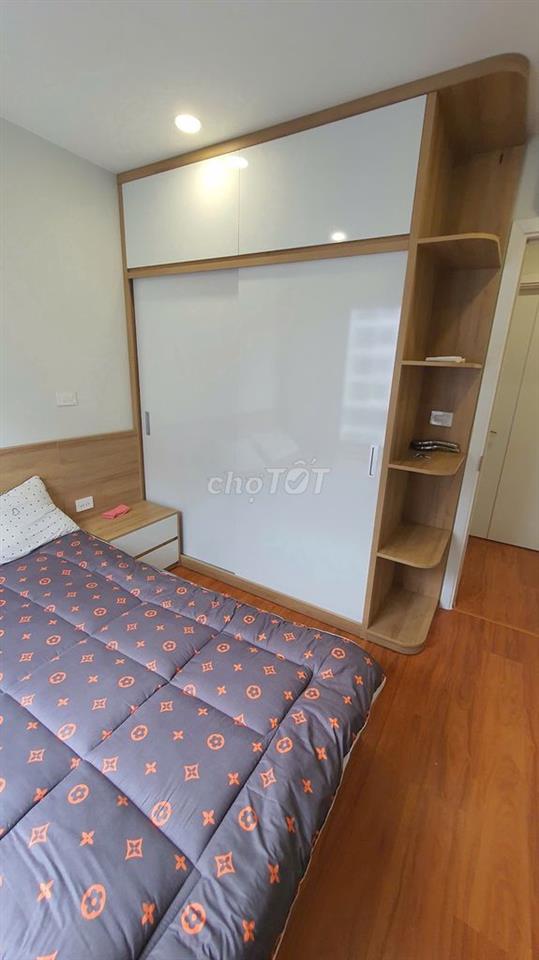 Cho thuê căn góc 2n2+ 64m giá 10tr full đồ, có thương lượng