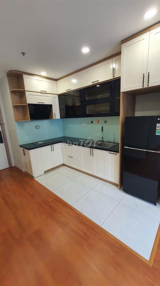 Cho thuê căn góc 2n2+ 64m giá 10tr full đồ, có thương lượng