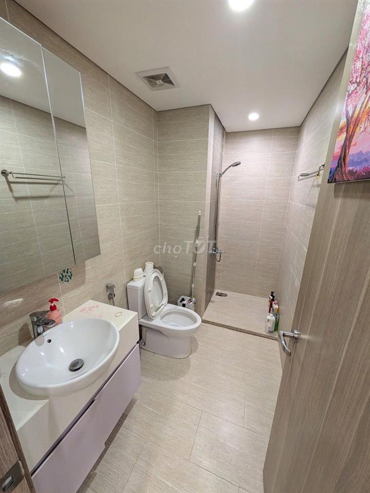 CHo thuê căn 1n1+  ,43m , giá 8tr5 đầy đủ nội thất 