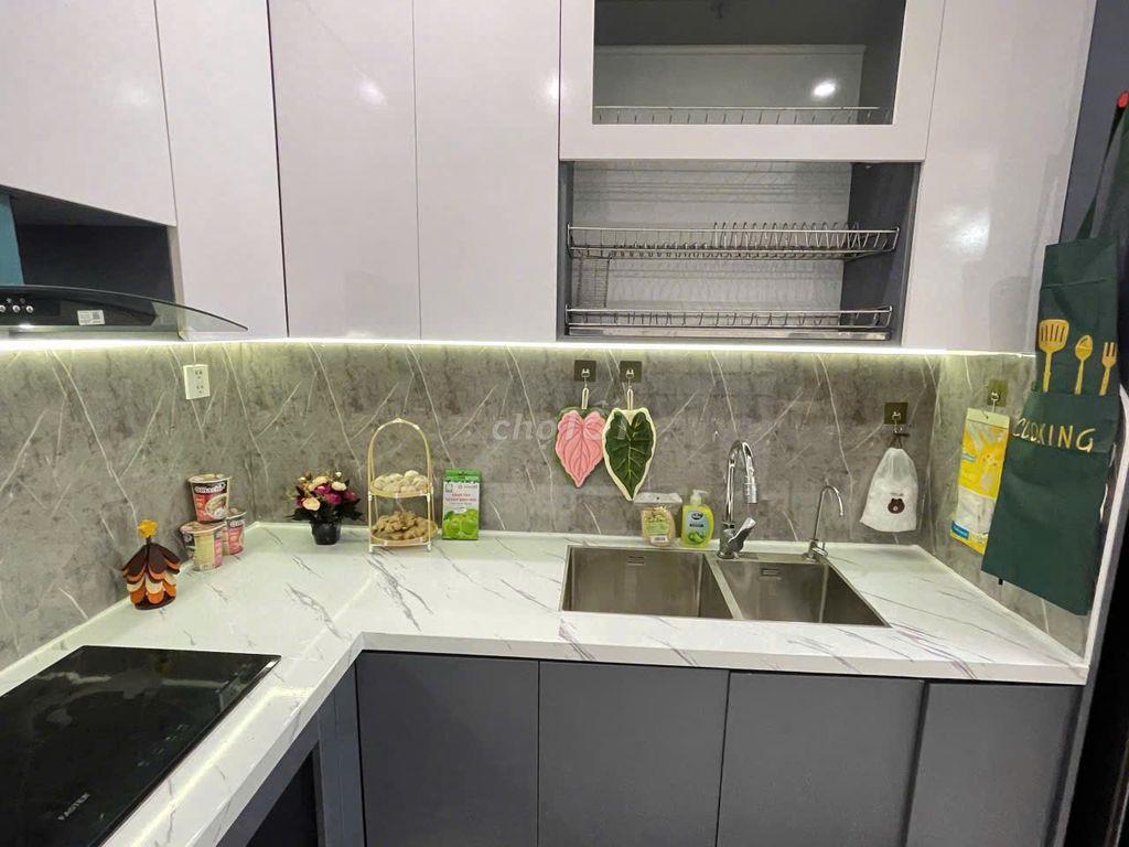 Bán nhanh căn 2n1wc , 55m , giá 3,45t , đủ đồ tại Vinhomes Smart City
