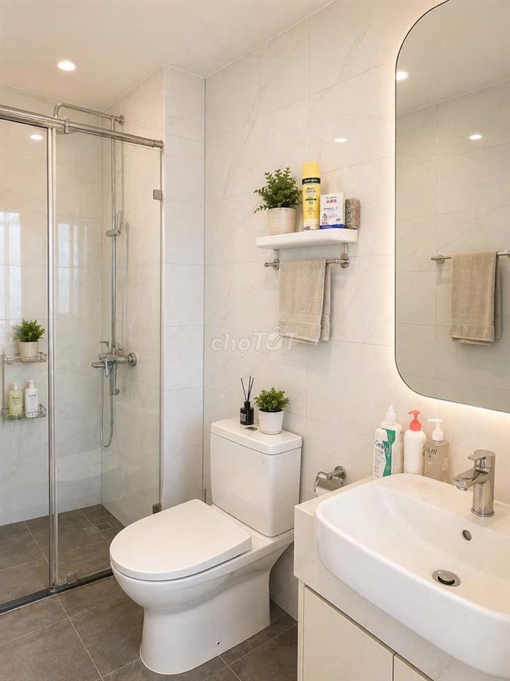 Nhà đẹp giá đẹp căn góc 2n2+ , giá 4ty8 , đủ đồ, 64m,Vinhomes Smart 