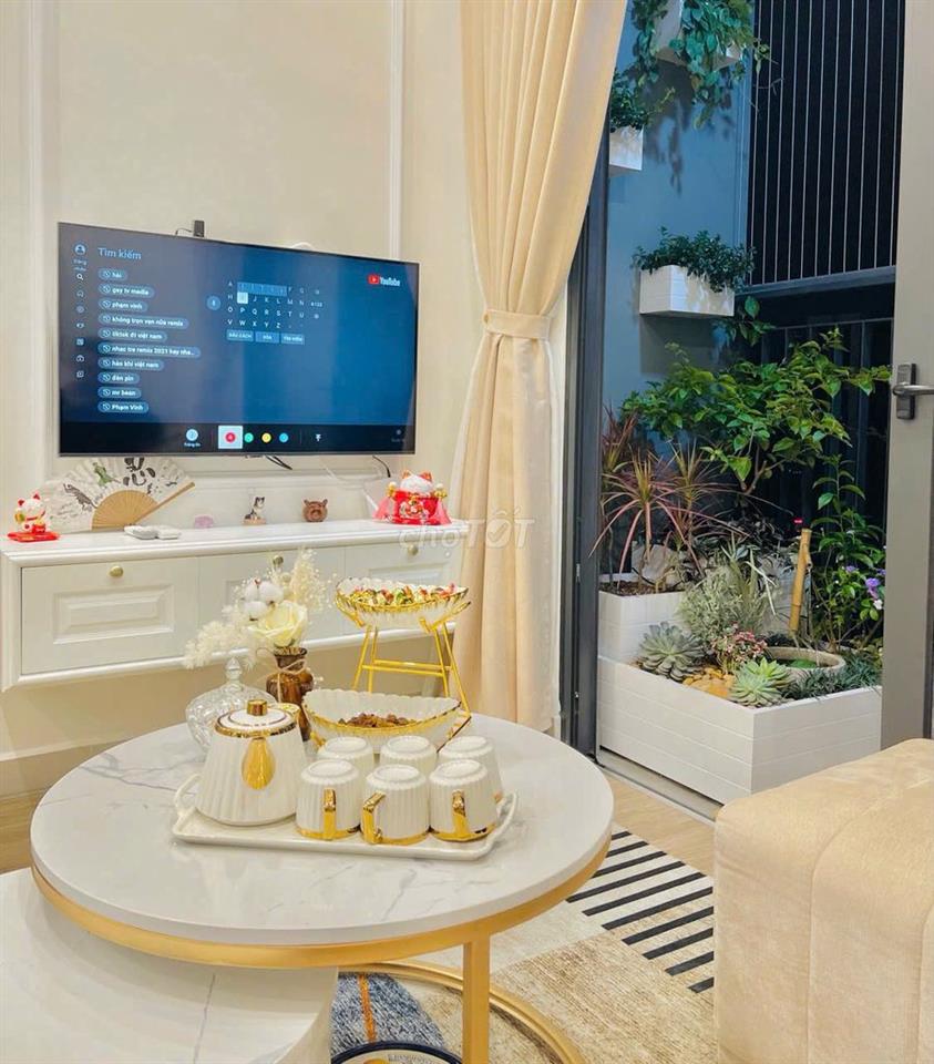 Chủ nhà bán căn 2n2wc - 62m - giá 3ty95- vinhomes smart city