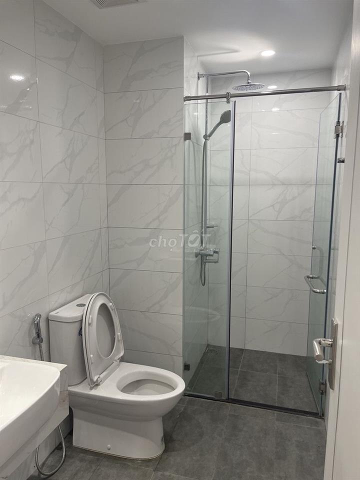 Cho thuê căn tầng thấp 1n1+43m nguyên bản 8 triệu