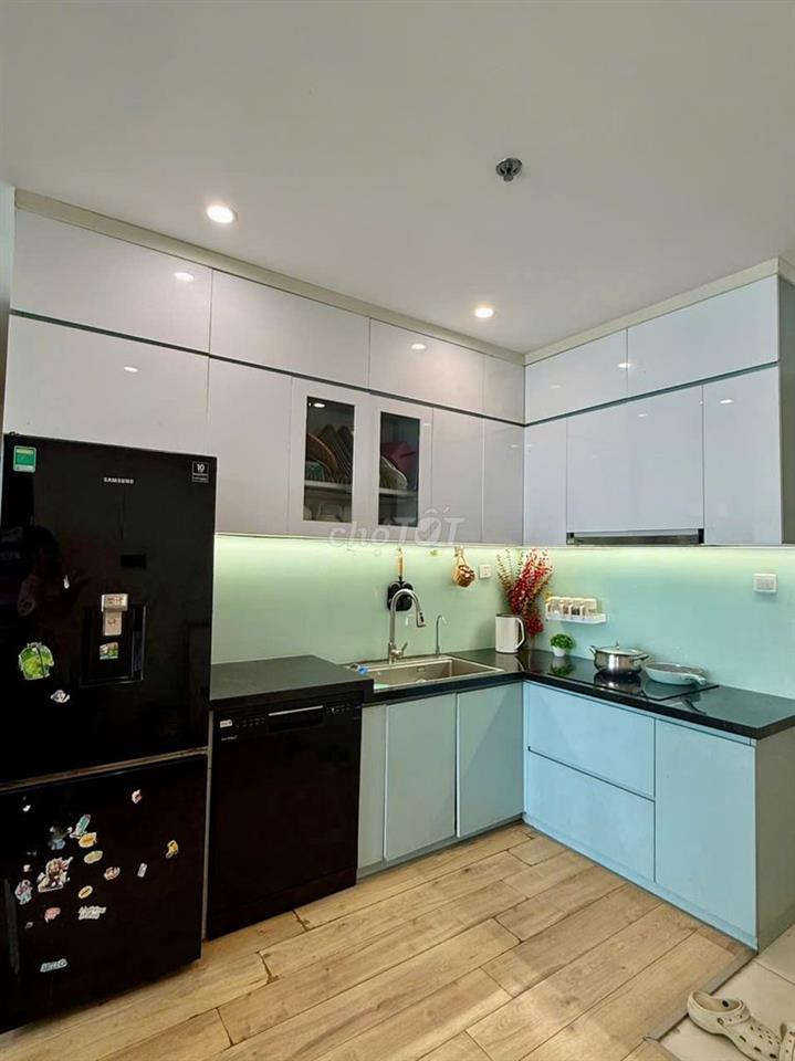 Gấp , mua ngay căn 2 ngủ chỉ 3,5 tỷ tại Vinhomes Smart City Tây Mỗ