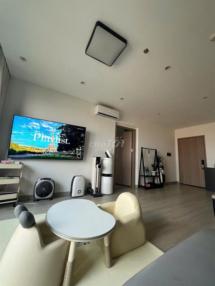 Bán 3 ngủ to- 98m2 - 6,7 tỷ , đủ đồ - Vinhomes Smart City Tây Mỗ