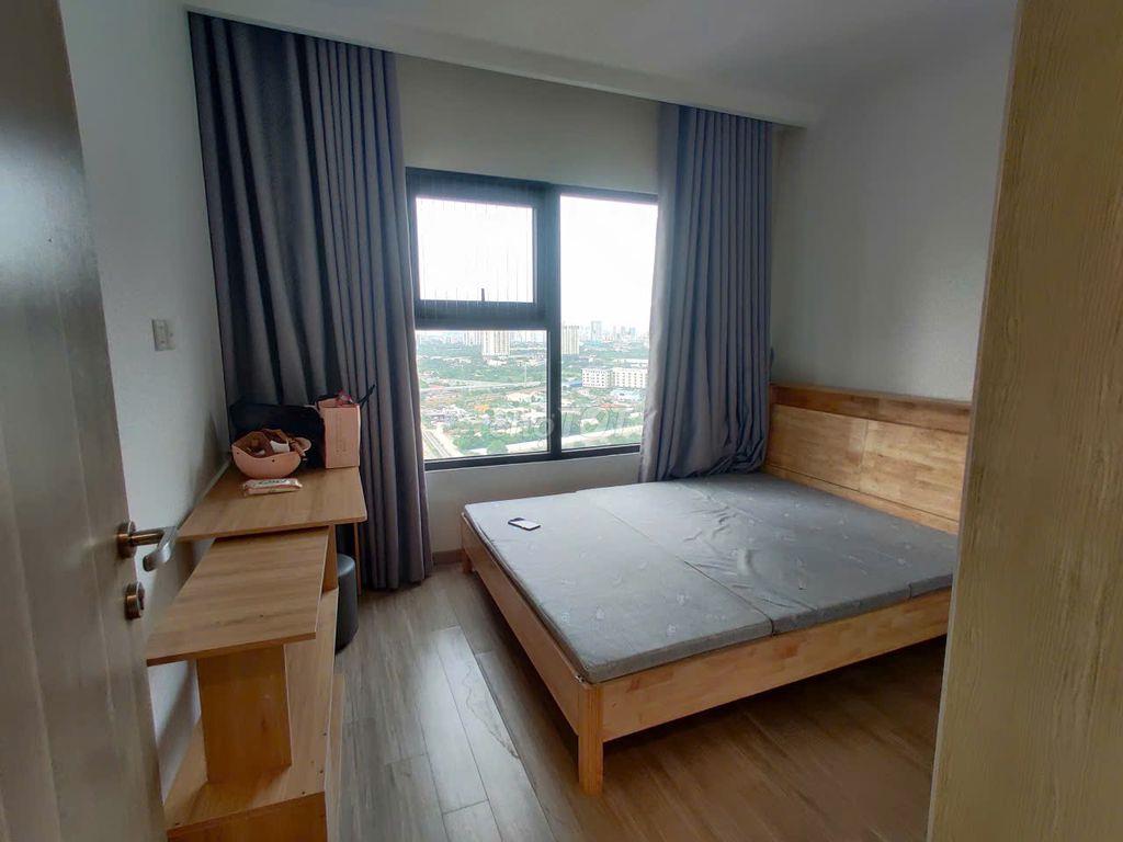 Chính chủ bán căn góc 2n2+ 64m giá 4ty1 , đủ đồ, Vinhomes Smart City