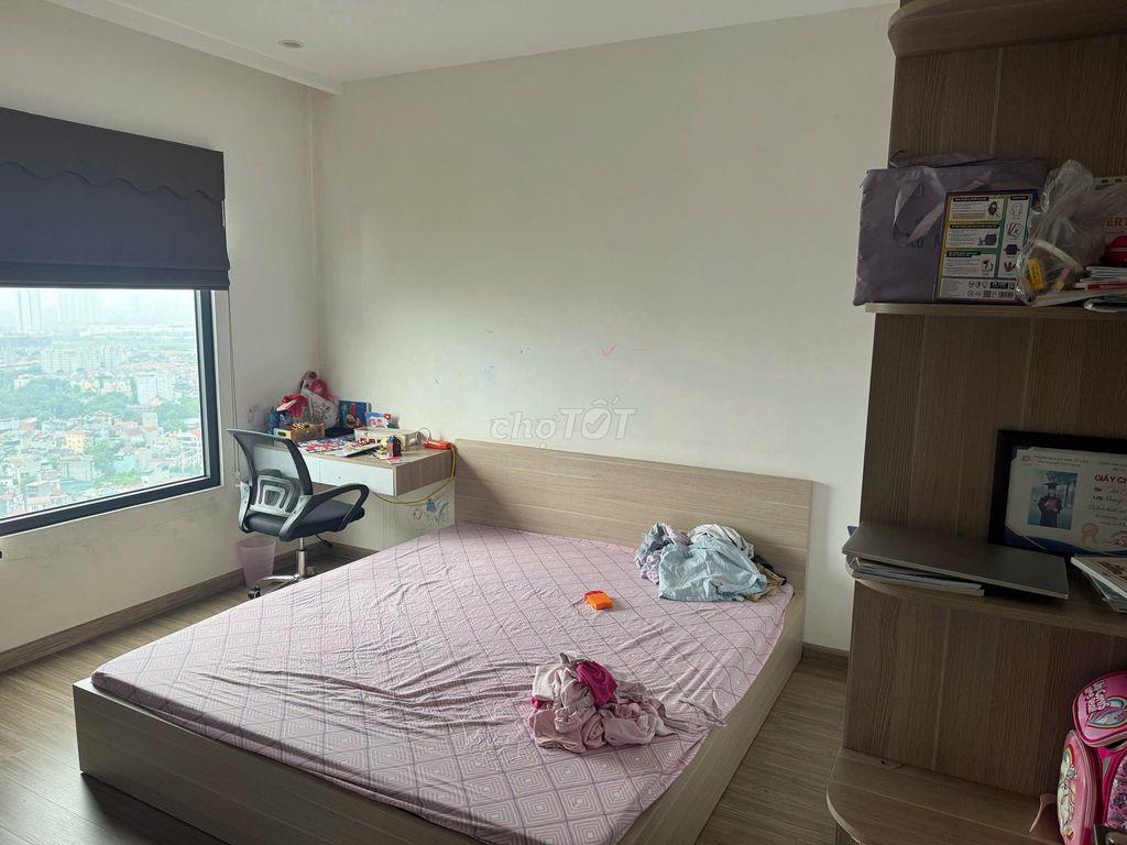 Bán căn góc 3 ngủ to 98m - 5t95 ,đầy đủ đồ tại Vinhomes Smart City