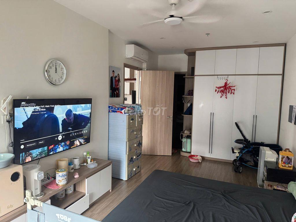 Bán căn góc 3 ngủ to 98m - 5t95 ,đầy đủ đồ tại Vinhomes Smart City