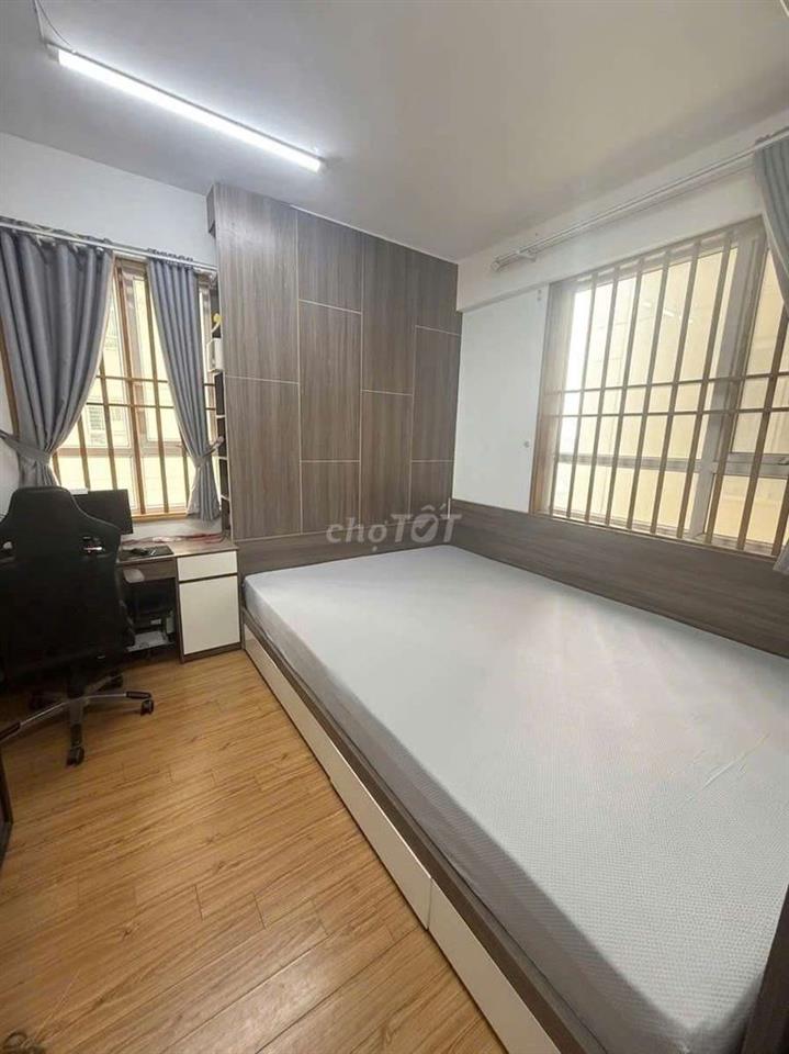 Chính chủ cần bán căn góc 3 ngủ toà Ct3 chung cư Dreamtown 