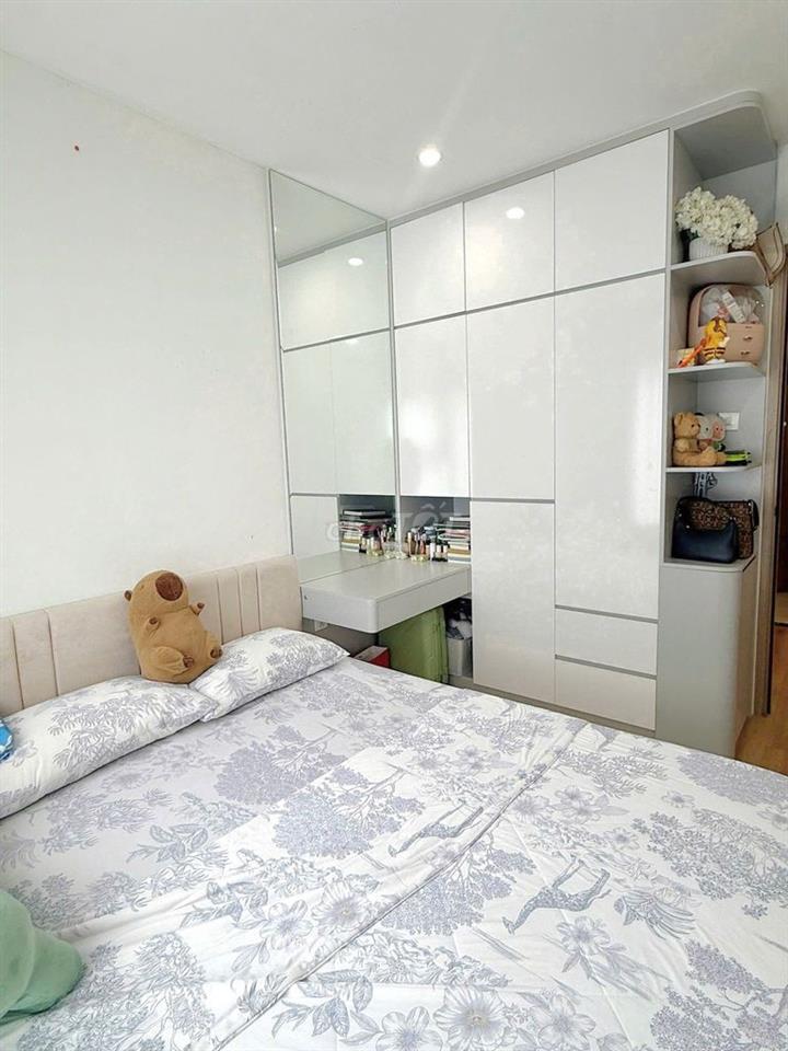 BÁN NHANH- TÒA S201 1005 2PN-1VS DT 60M2- VINHOMES SMART CITY