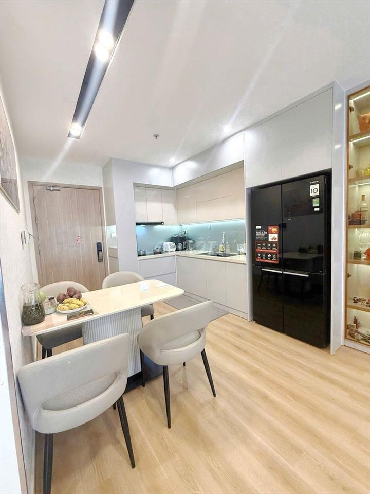 BÁN NHANH- TÒA S201 1005 2PN-1VS DT 60M2- VINHOMES SMART CITY
