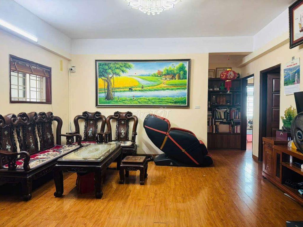 Chính chủ bán căn góc chung cư 92,2 m2 CT5-ĐN1 Trần Hữu Dực