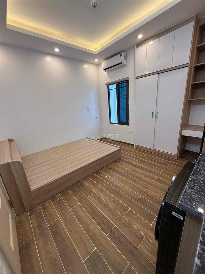 chính chủ Bán nhà 8 tầng như hình đường ôtô đi