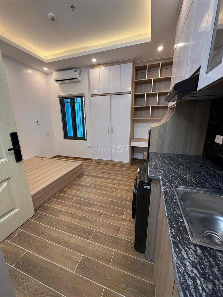 chính chủ Bán nhà 8 tầng như hình đường ôtô đi