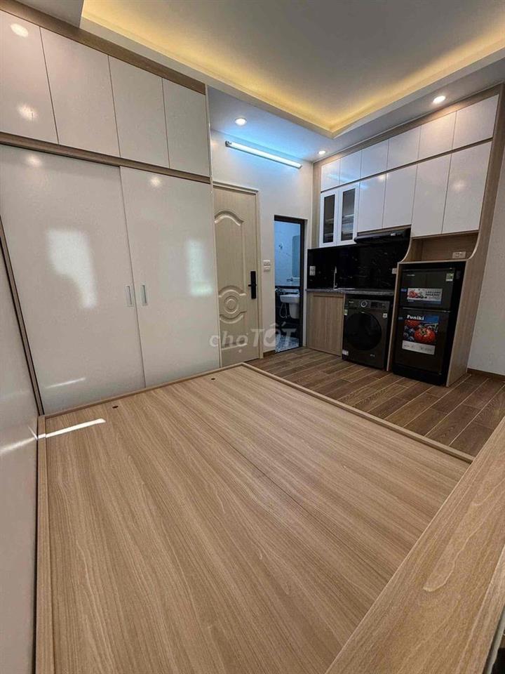 chính chủ Bán nhà 8 tầng như hình đường ôtô đi