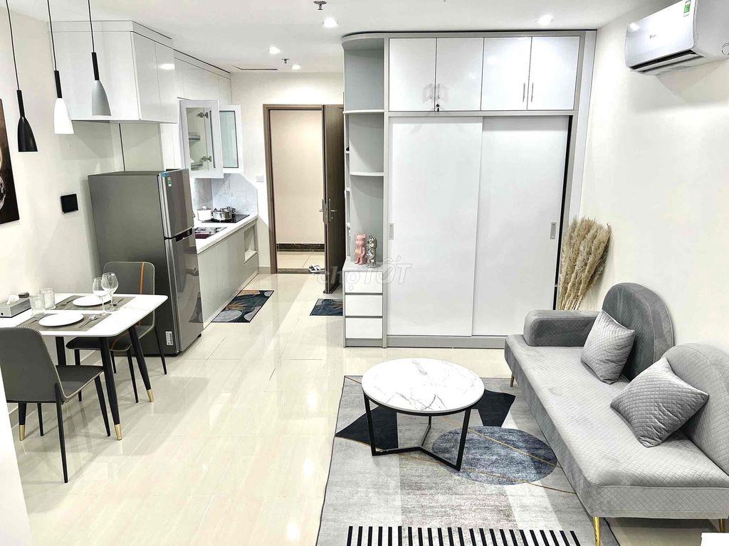 studio toà  S, 2t45 bao phi hướng đông nam,view bể bơi, chính chủ.