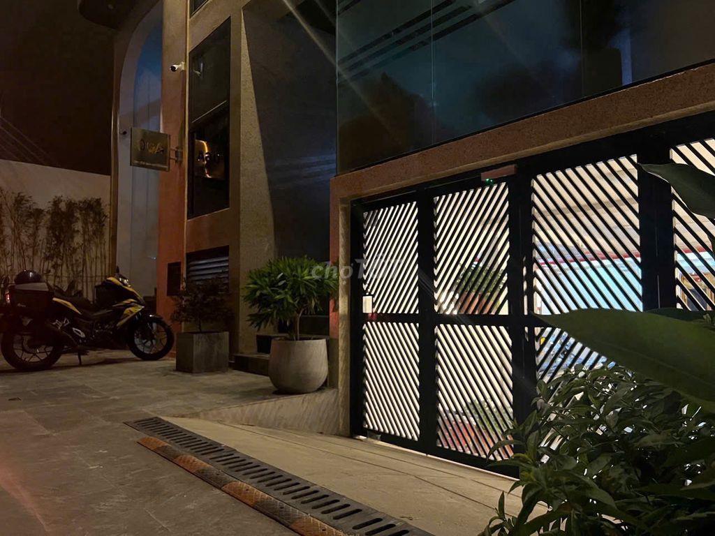 N1K MỚI TINH NGAY 116 MIẾU ĐẦM - SÂN THƯỢNG ĐẲNG CẤP VIP