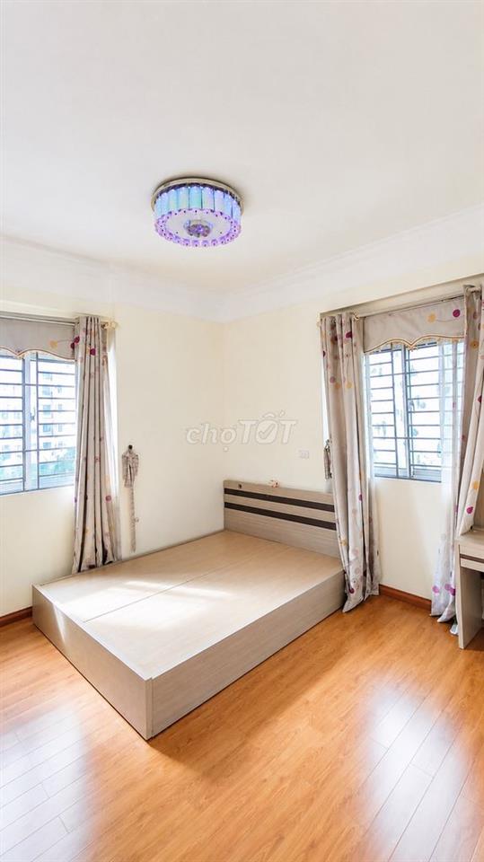 Cho thuê căn hộ góc 3 phòng ngủ tòa A1 Nguyễn Cơ Thạch, Mỹ Đình, 14tr