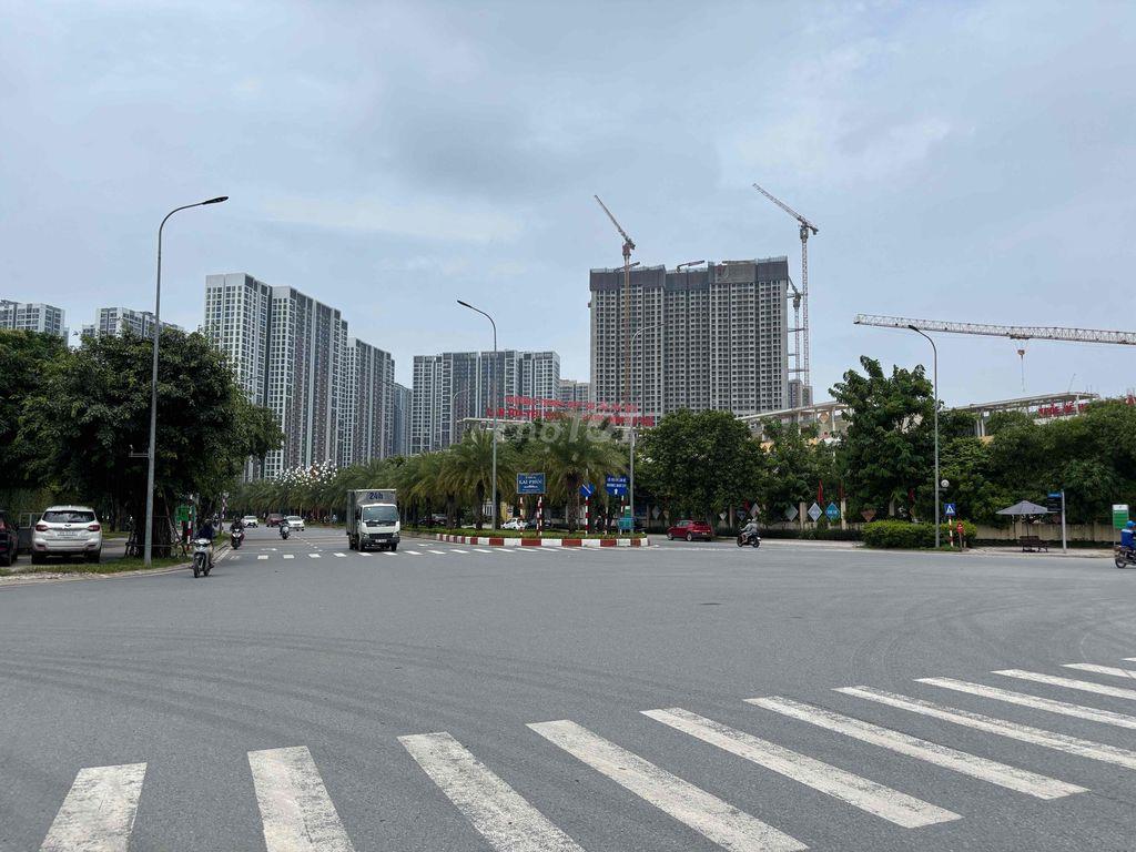 Nhà Nam Từ Liêm 67m2 Lô Góc Ô Tô Tránh Gần Vinhomes Smart City