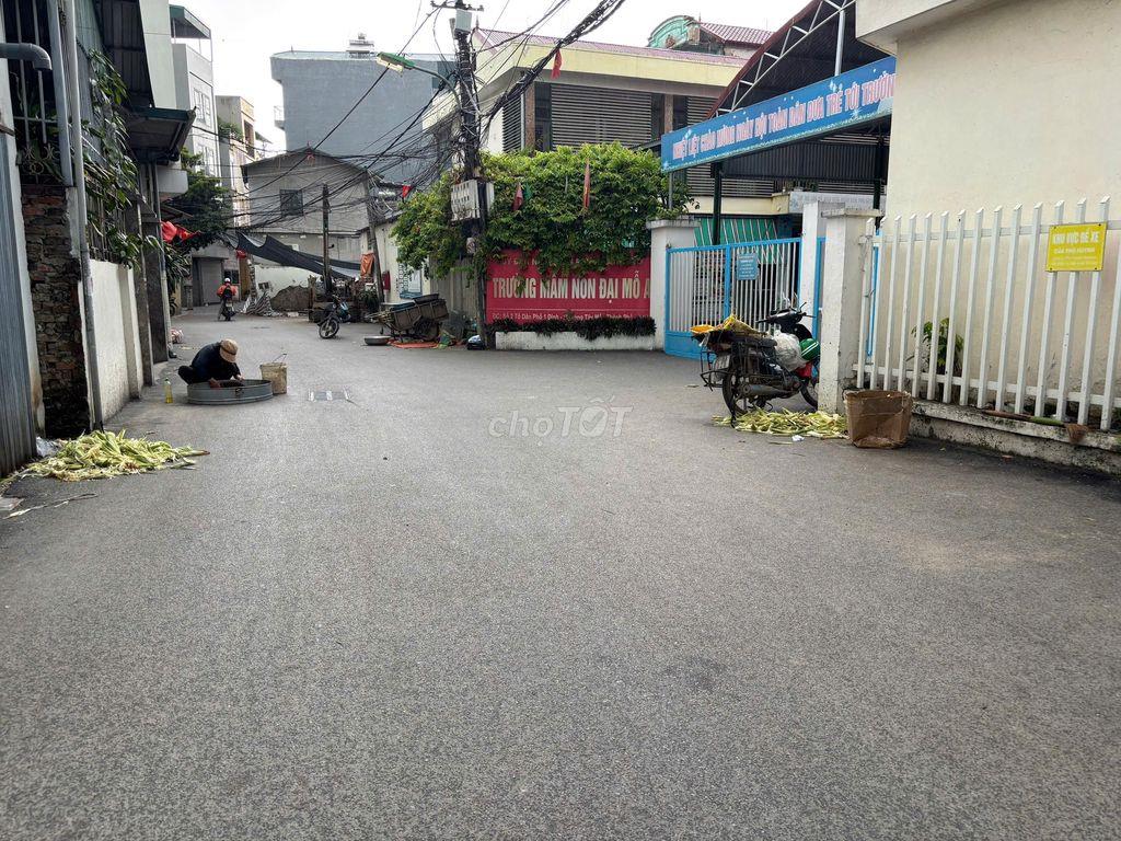 NHÀ ĐẸP 52M² NAM TỪ LIÊM - GẦN VINHOMES SMART CITY – NGÕ THÔNG TO Ô TÔ