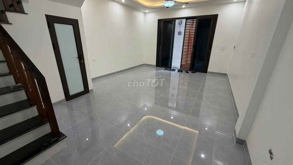 Bán Nhà 5 Tầng mới xây đẹp Tây Mỗ giá chỉ 6.8 Tỷ