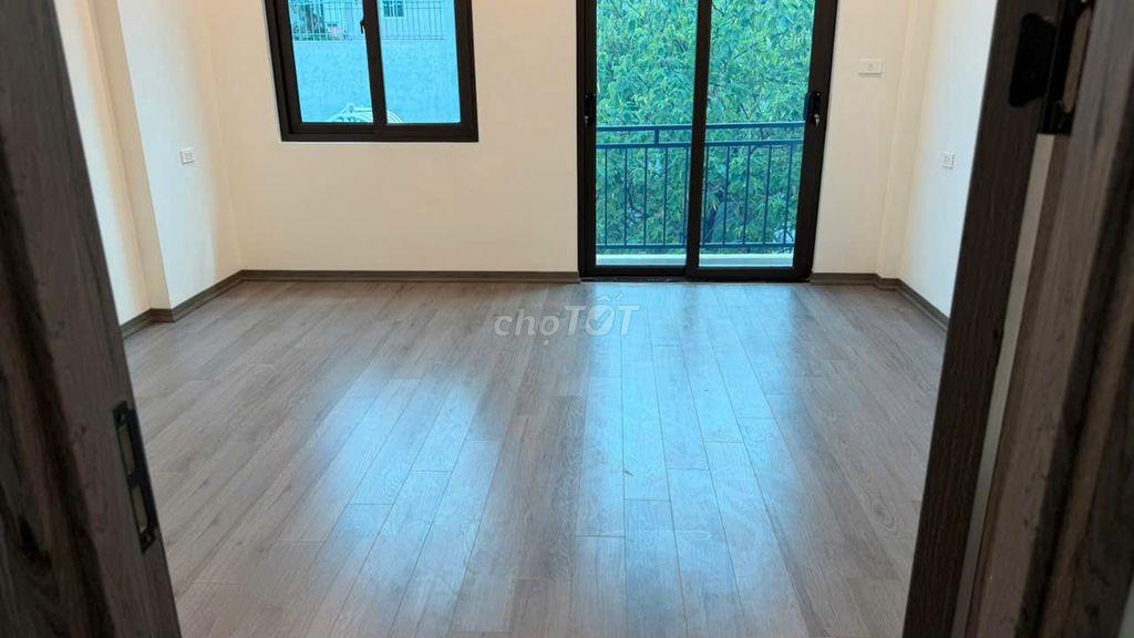 Bán Nhà 5 Tầng mới xây đẹp Tây Mỗ giá chỉ 6.8 Tỷ