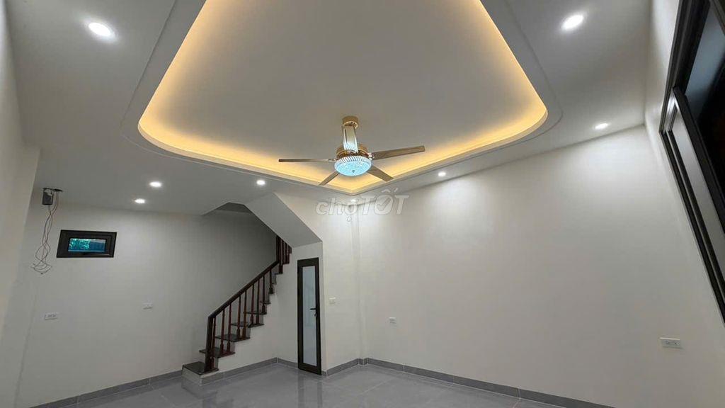 Bán Nhà 5 Tầng mới xây đẹp Tây Mỗ giá chỉ 6.8 Tỷ