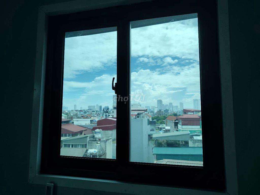 Chính chủ 28m2 4.5 triệu 8 tầng thang máy 