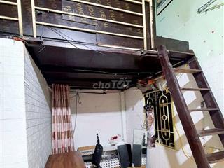Mễ trì Hạ, phòng gác xép,30m2 full đồ 