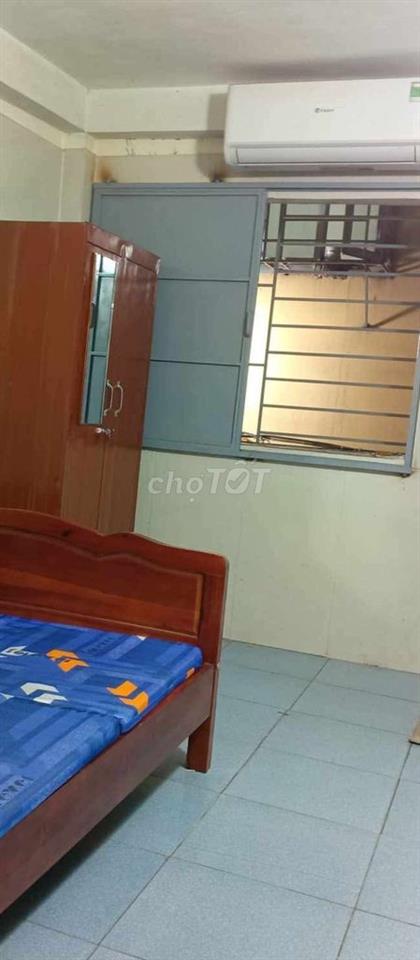 cho thuê phòng trọ chính chủ gần trường thương mại ,cao đẳng y