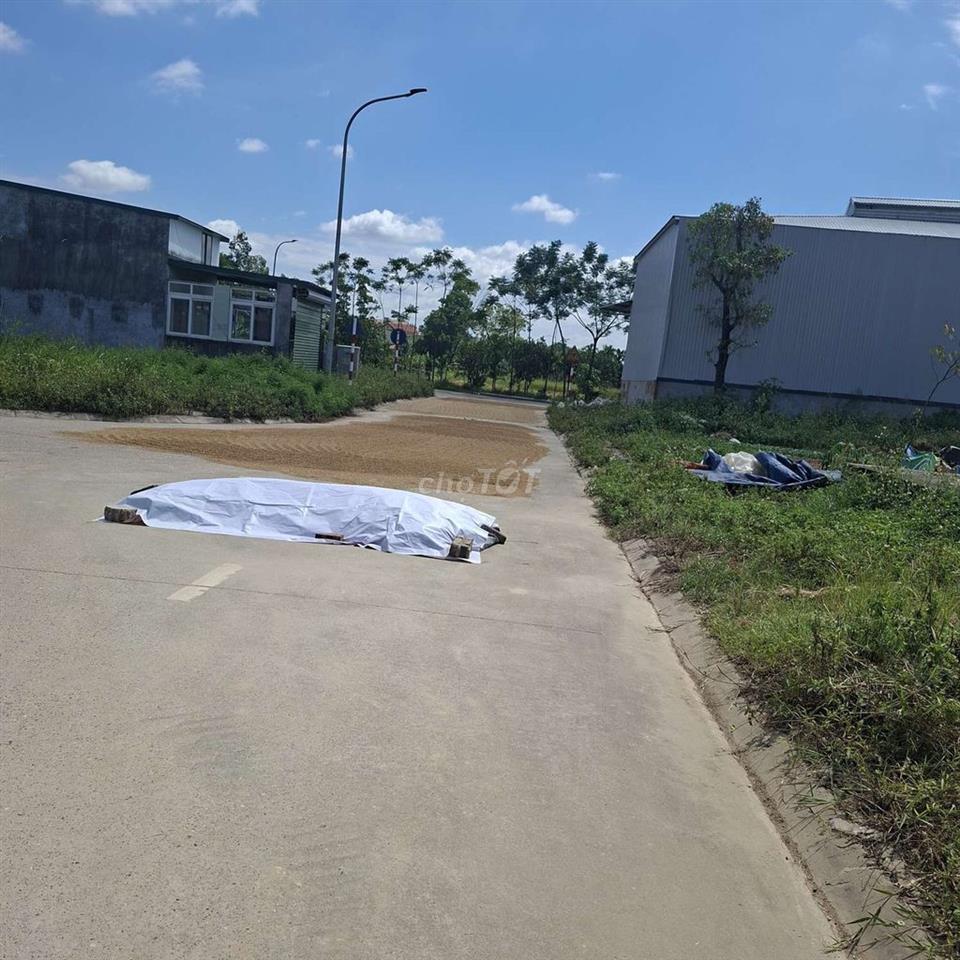 lô  đất góc hai mặt tiền siêu đẹp tại xã Nội Bài mới