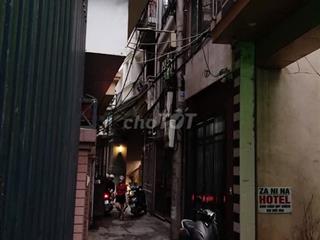 Chủ bán nhà 5 tầng 36m²,phố Nhật Chiêu,20m ra Hồ Tây,ô tô qua nhà