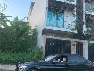 bán nhà mặt phố khu đt sinh thái hoà xuân