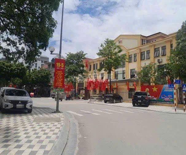 Bán Nhà Đẹp Ngõ 63 An Dương Vương - Tây Hồ - Hà Nội