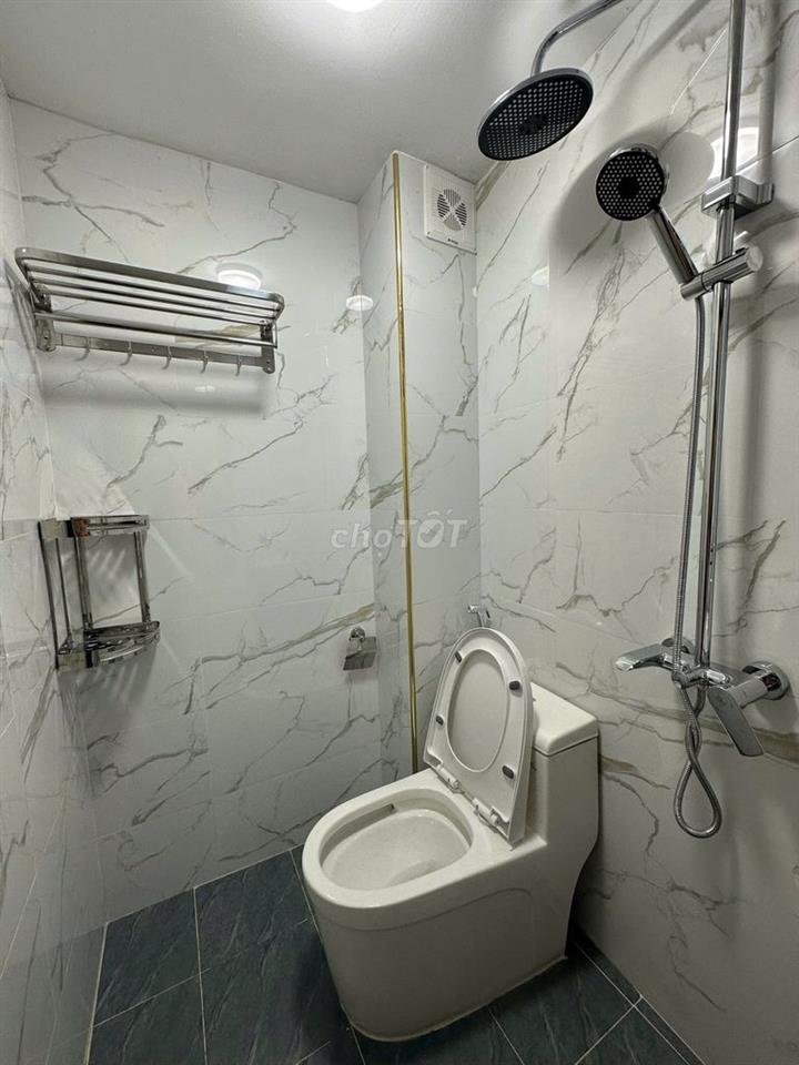 Cho thuê nhà riêng full đồ tại 424 Thụy Khuê, 35m2 x 4 tầng