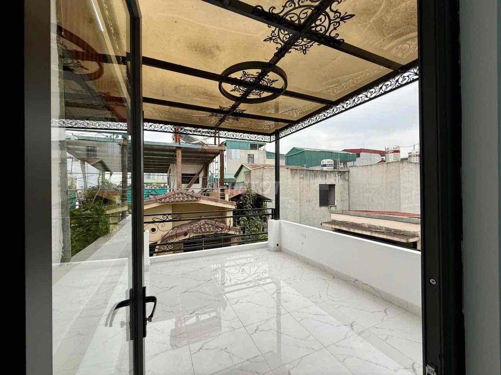 Cho thuê nhà nguyên căn tại Hoàng Hoa Thám