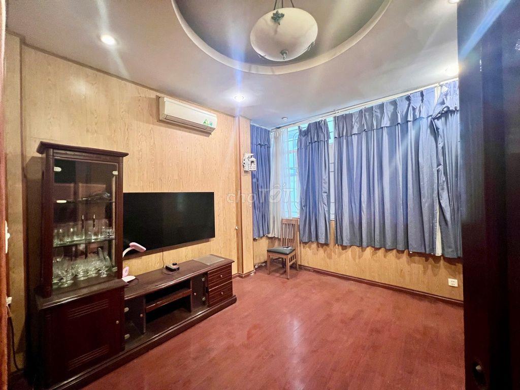 CHO THUÊ NHÀ KHÉP KÍN 4 TẦNG TẠI NGÕ THỤY KHUÊ, HÀ NỘI