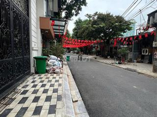 Cho thuê nhà mặt phố giá rẻ kết hợp kinh doanh mặt đường vỉa hè rộng