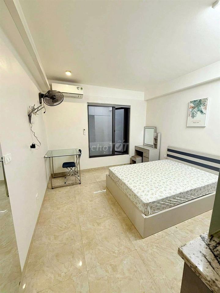 Phòng trọ cao cấp đầy đủ tiện nghi tầng 5 thoáng
