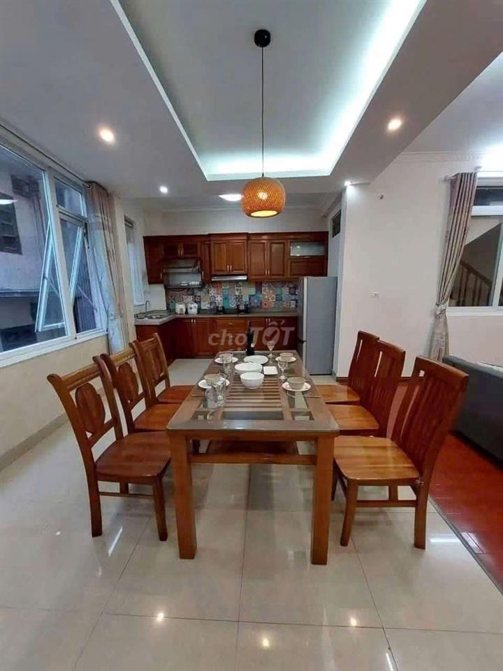 34 Âu Cơ — 2 ngủ 2 vệ sinh 120m2