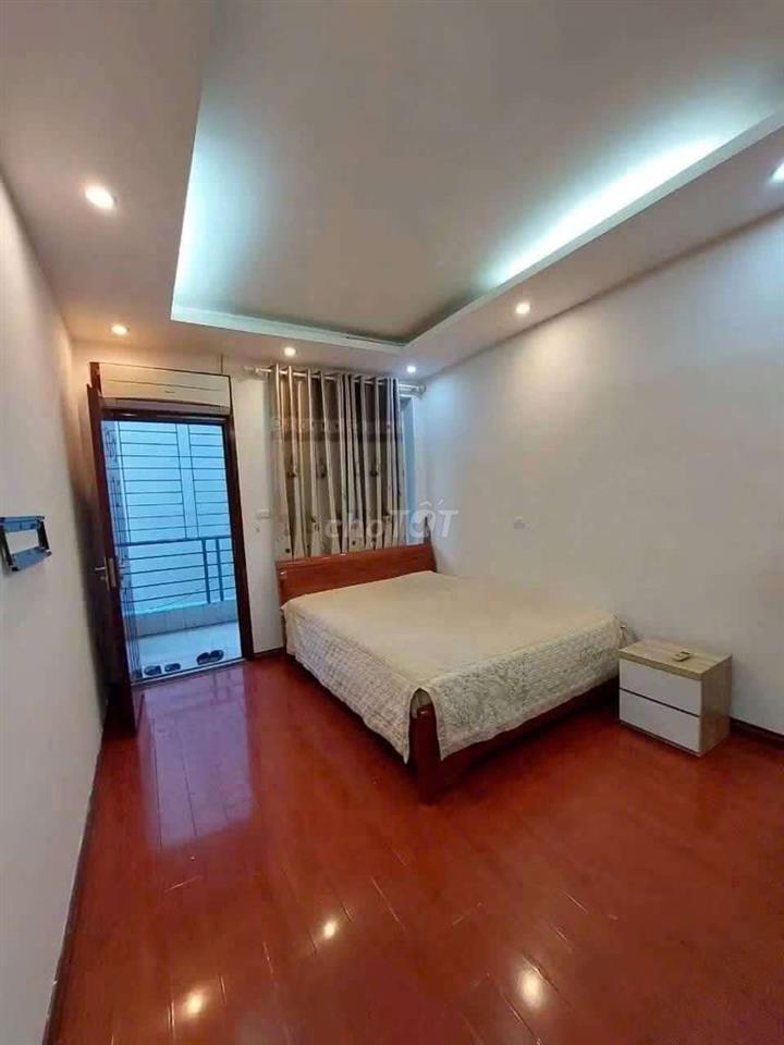 34 Âu Cơ — 2 ngủ 2 vệ sinh 120m2