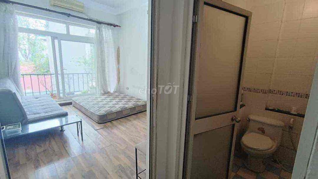 445 Lạc Long Quân-Tây Hồ phòng cho thuê 15-20m giá 2x-3x đủ đồ