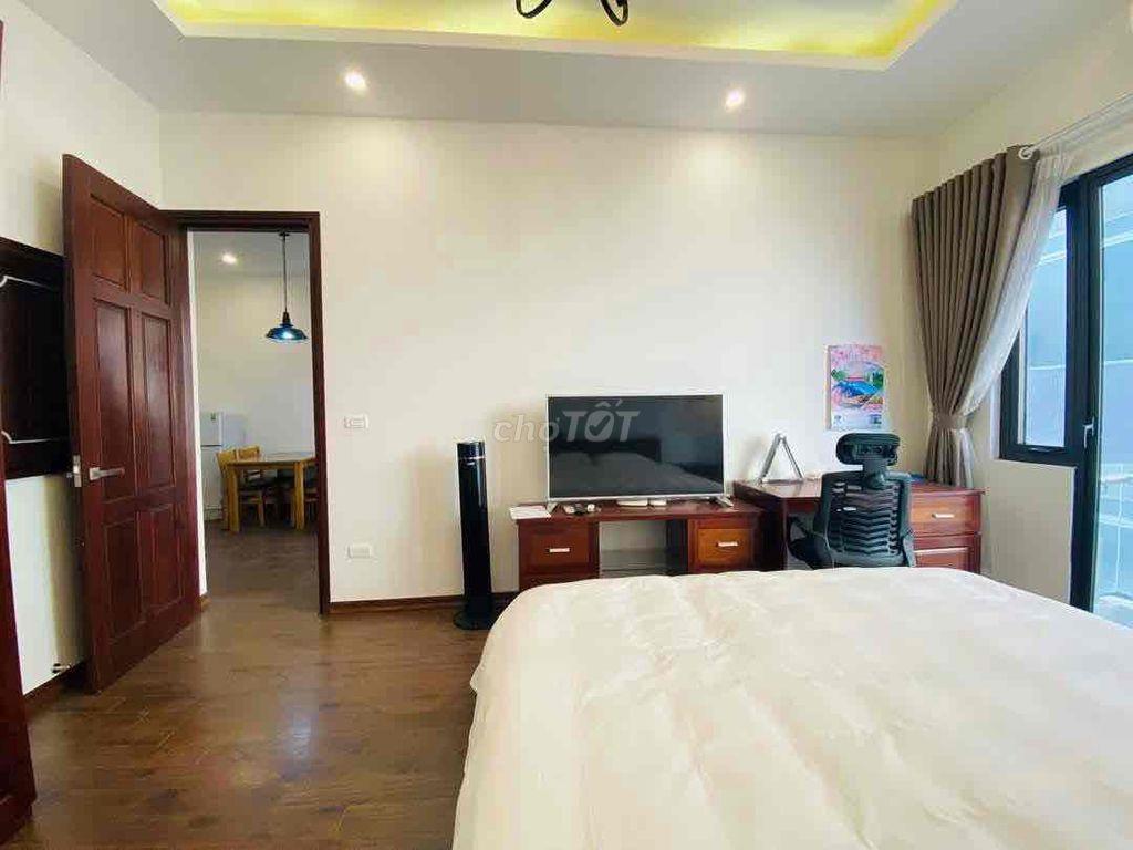 Căn Hộ 1 Khách + 1 Ngủ Full Nội Thất Cao Cấp Đường Bưởi-465 Đội Cấn